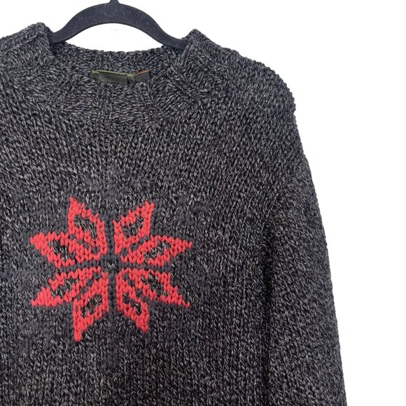 Timberland Dark Gray & Red Snowflake Chunky Crewneck Sweater - Size M